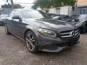 Mercedes-Benz C300 2016 Gray