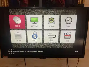 Neatly Used LG 32 Inches LED TV - 32LB500B