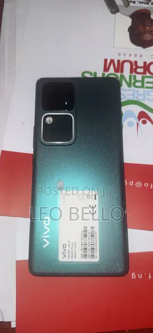 Vivo V30 5G 256 GB Green