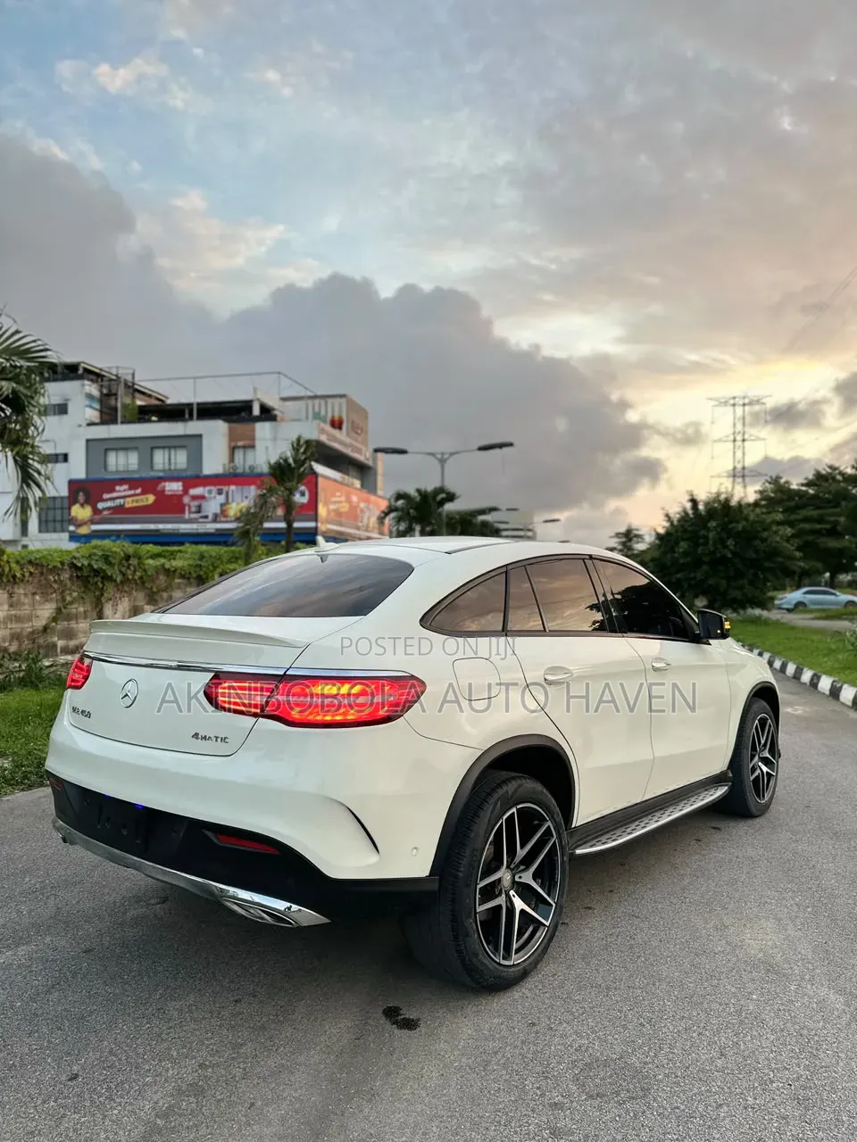 Mercedes-Benz GLE-Class 2016 White