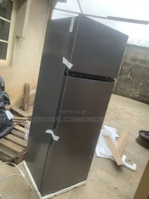 Hisense 240L Double Door Fridge – Everyday Freshness
