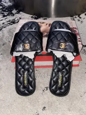 High Quality Chanel Slippers for Ladies