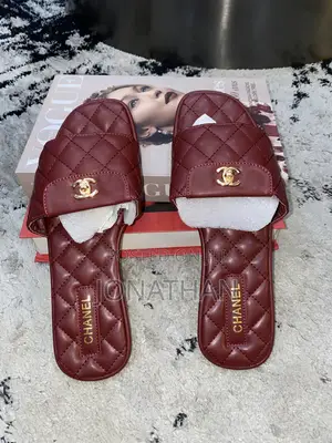 High Quality Chanel Slippers for Ladies