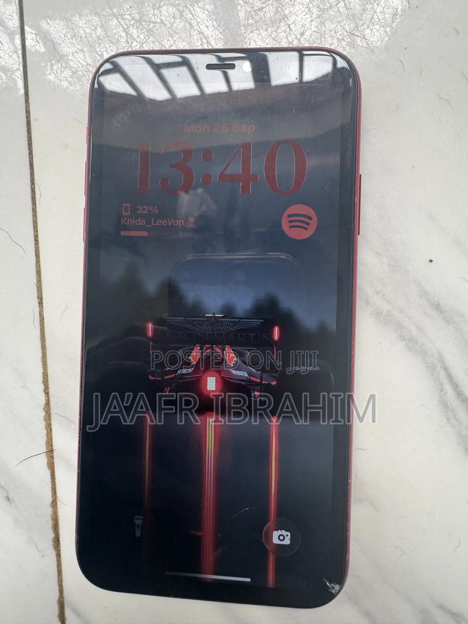 Apple iPhone 11 64 GB Red