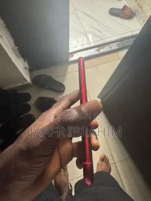 Apple iPhone 11 64 GB Red