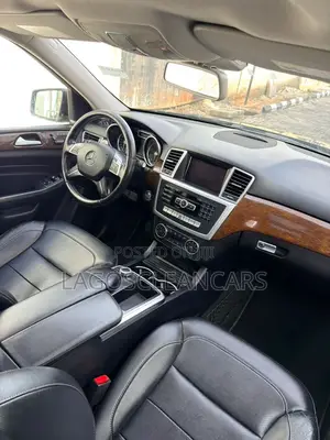 Mercedes-Benz M Class ML350 4MATIC 4dr SUV AWD (3.5L 6cyl 7A) 2014