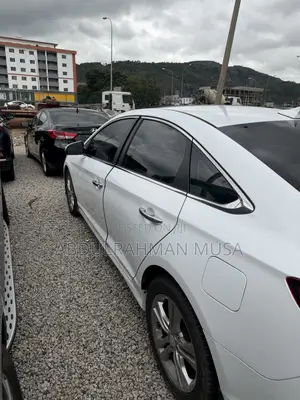 Hyundai Sonata SE 2019 White