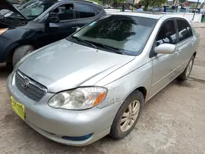 Toyota Corolla 2004 Silver