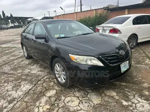 Toyota Camry LE 4dr Sedan (2.5L 4cyl 6A) 2011 Black