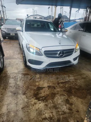 Mercedes-Benz C300 Luxury 4Matic Sedan AWD (2.0L 4cyl 7A) 2016 White