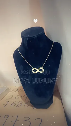  Italian Infinity Stack Chain
