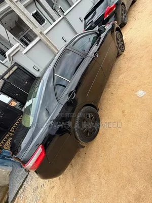 Toyota Camry XLE 4dr Sedan (2.4L 4cyl 5A) 2009 Black