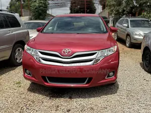 Toyota Venza LE 4dr Wagon AWD (2.7L 4cyl 6A) 2015 Red