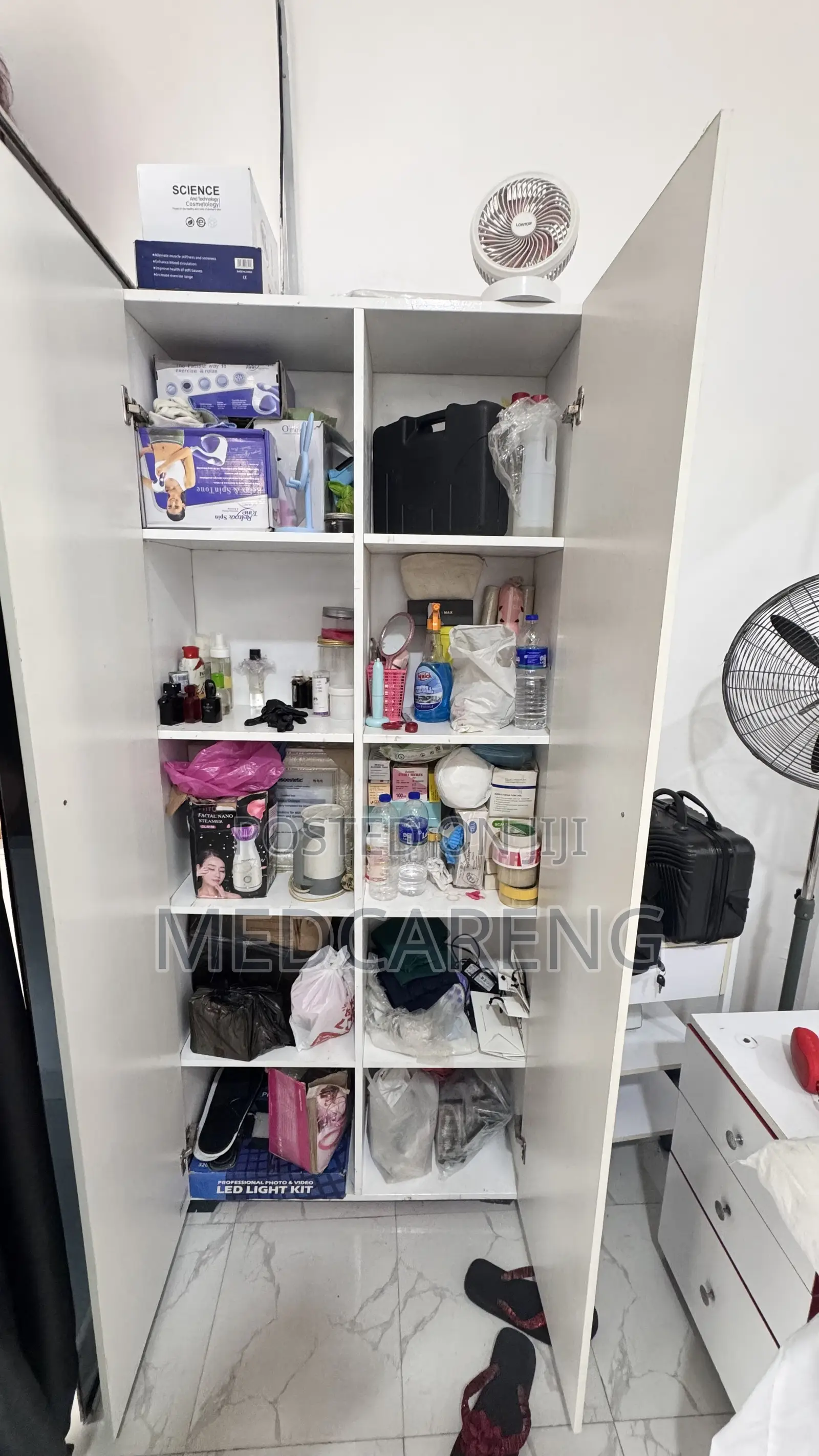 Closed Cabinet Shelf