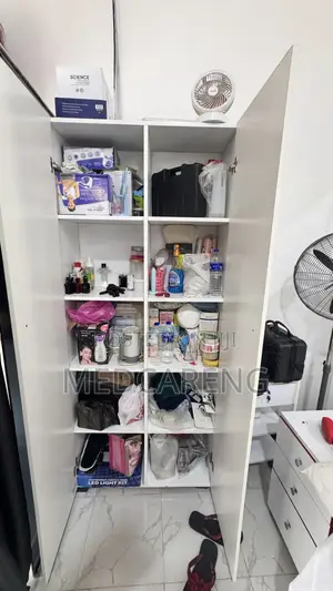 Closed Cabinet Shelf