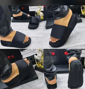 Y-3 Slippers