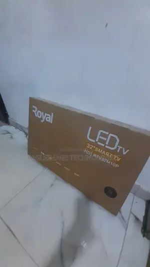 Smart Internet TV: Brand New Royal 32" HD RTV32M10P