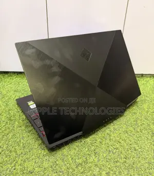 Laptop HP Omen 15 16GB Intel Core i7 HDD+SSD 256GB