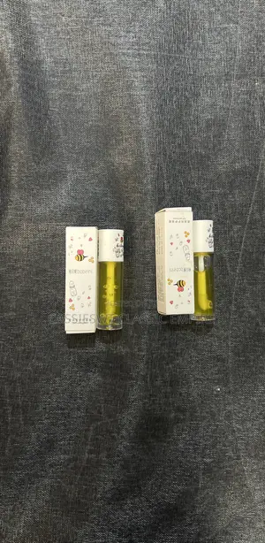 mMoisturizing Lip Care | Lip Gloss