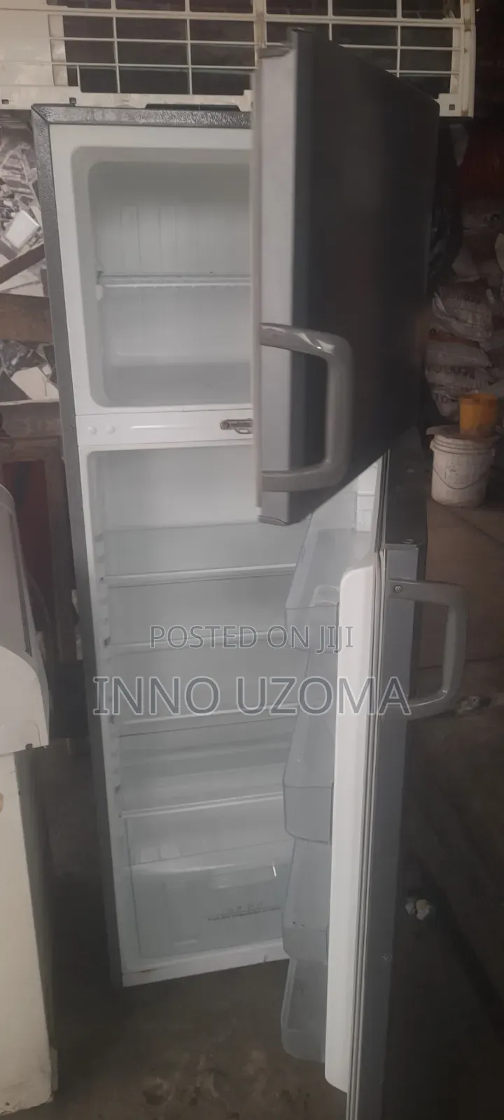 Neat 302L Hisense Standing Fridge