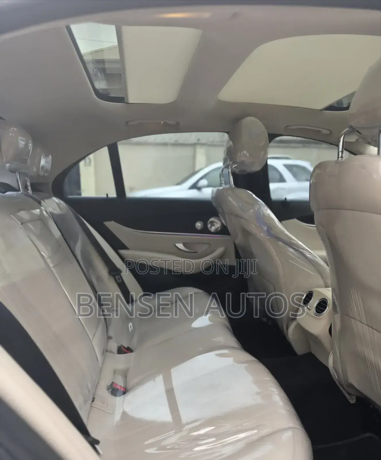 Mercedes-Benz E300 4Matic AWD Sedan (2.0L 4cyl 9A) 2017 White