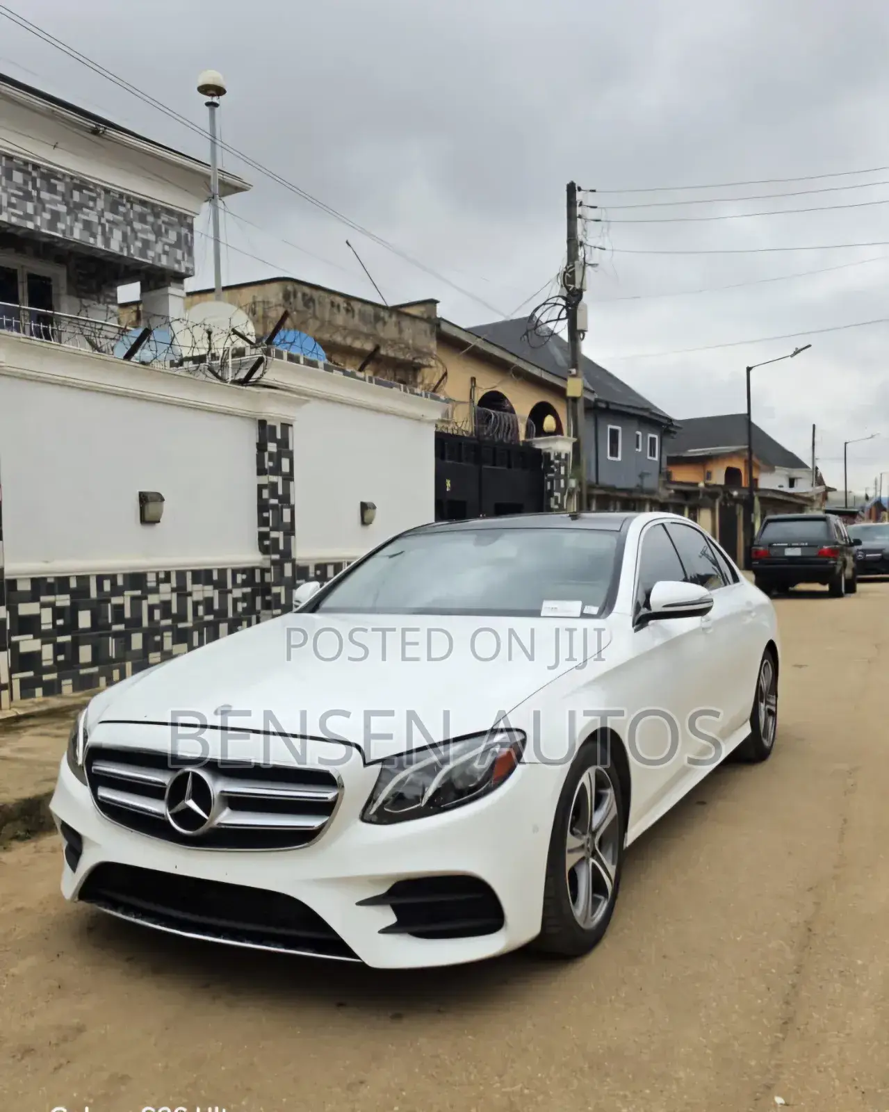Mercedes-Benz E300 4Matic AWD Sedan (2.0L 4cyl 9A) 2017 White