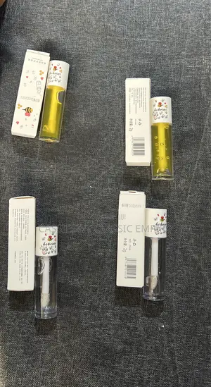 mMoisturizing Lip Care | Lip Gloss