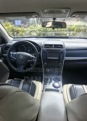 Toyota Camry 2016 White