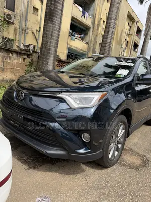 Toyota RAV4 Limited 4dr SUV AWD (2.5L 4cyl 6A) 2018 Blue