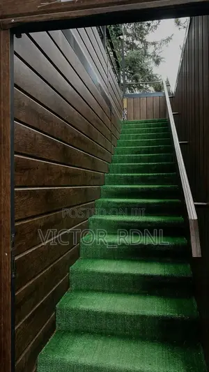 Staircase Artificial Grass Rug