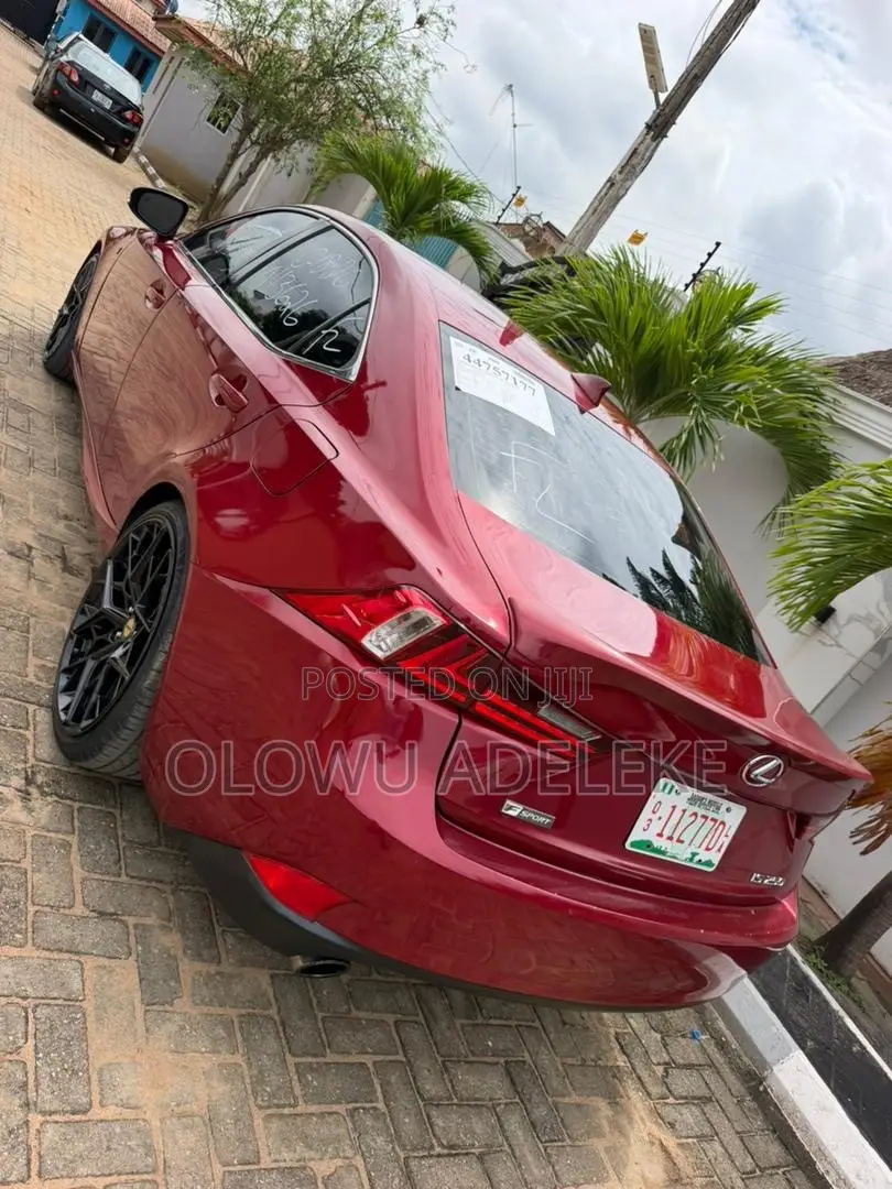 Lexus IS 250 4WD 2015 Red