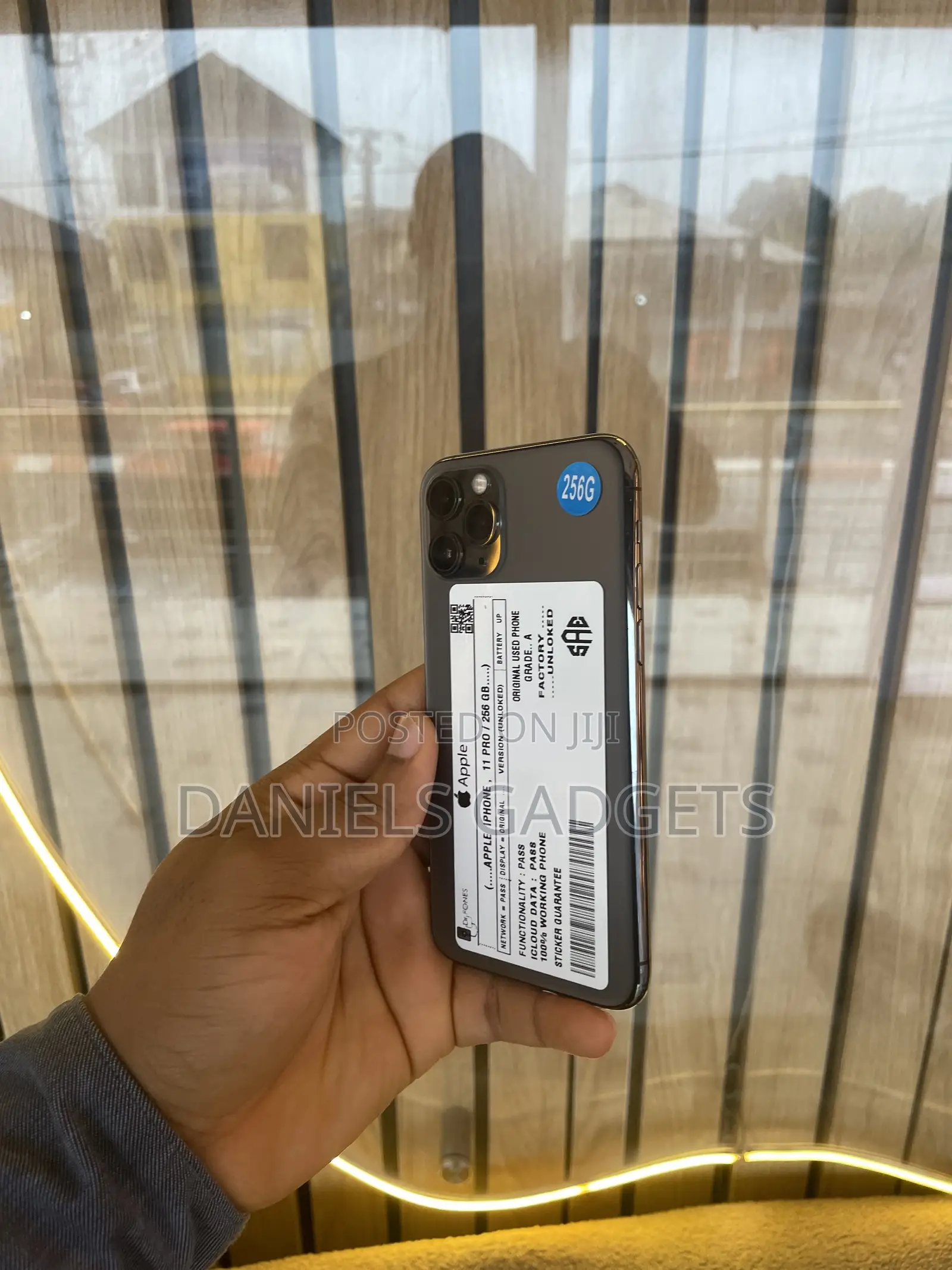 Apple iPhone 11 Pro 256 GB Gray