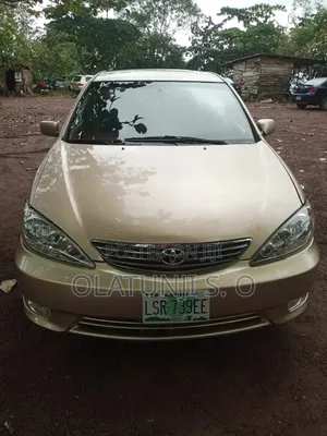 Toyota Camry SE 4dr Sedan (2.4L 4cyl 4A) 2003 Brown