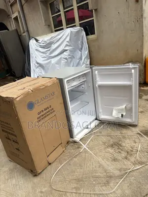 Premium GFR-90S-E Glamstar Refrigerator