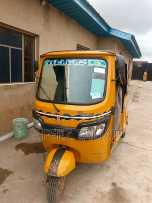 TVS 2024 Yellow