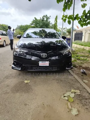 Toyota Corolla 2015 Black