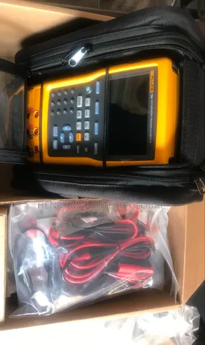 Process Calibrator Fluke 754