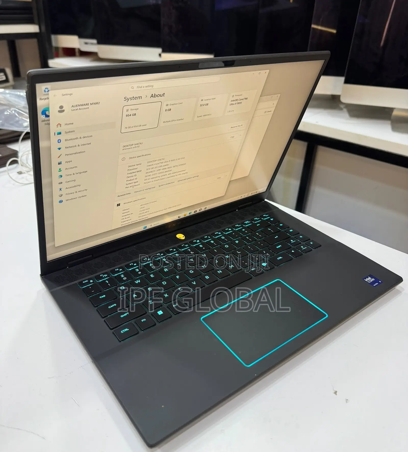 Laptop Alienware M16 R2 32GB Intel Core Ultra 9 SSD 1T
