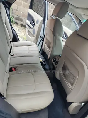 Land Rover Range Rover 3.0L Supercharged HSE 2016 White