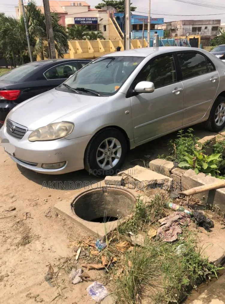 Toyota Corolla 2006 Silver