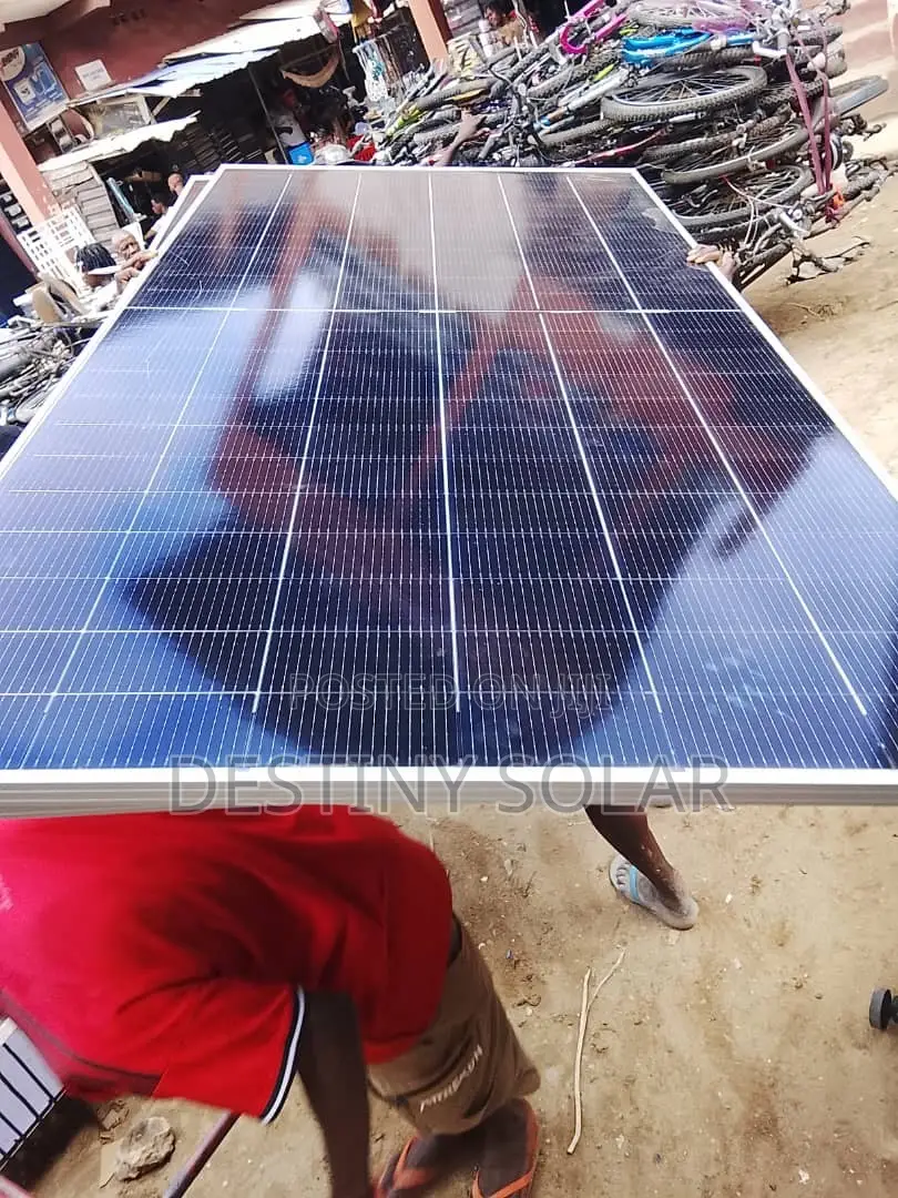 630watts Solar Panel Esolar 144cells High Voltage 16busbar