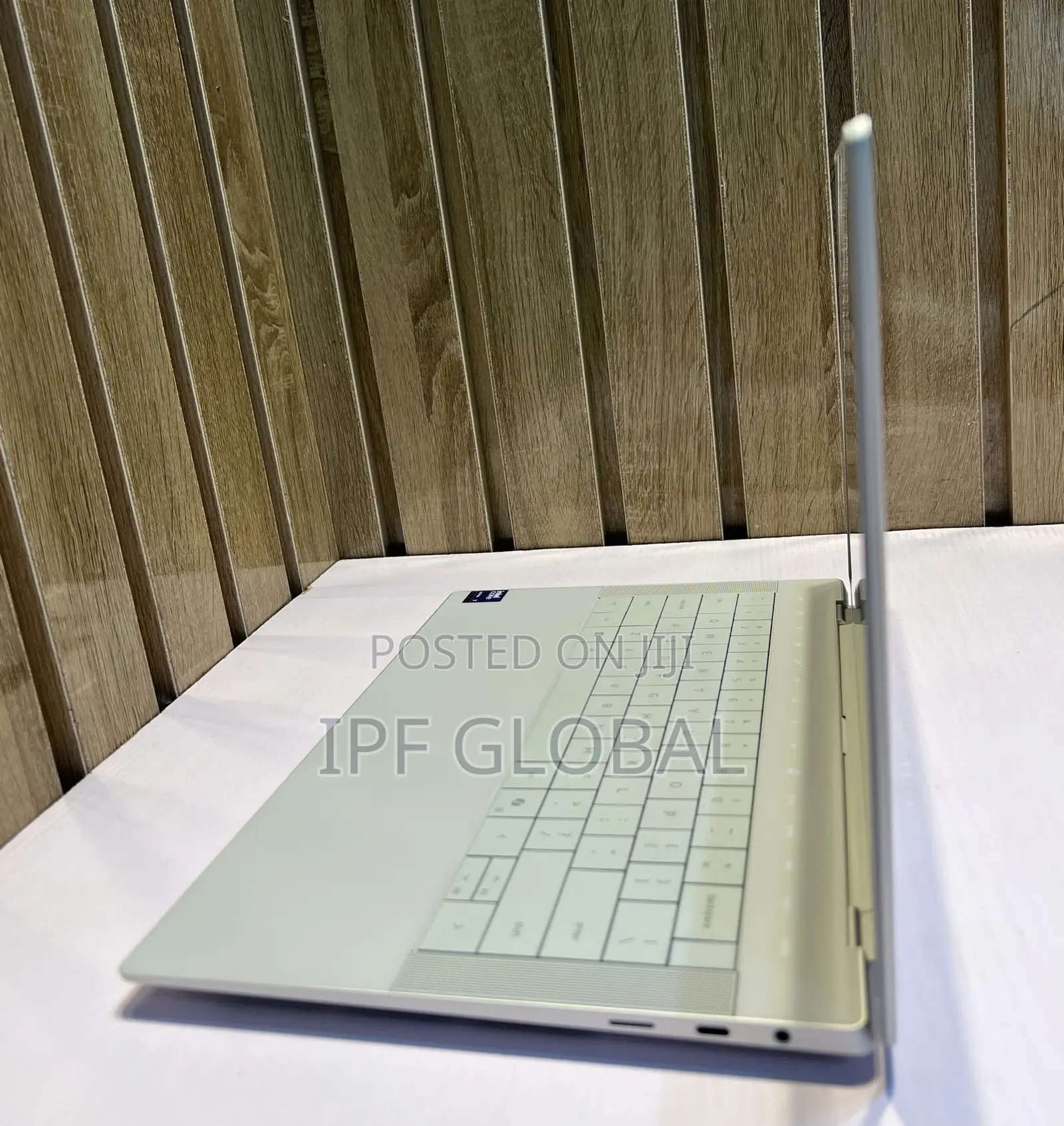 Laptop Dell 32GB Intel Core Ultra 7 SSD 1T