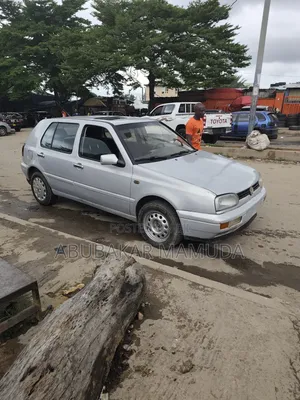 Volkswagen Golf 1999 Silver