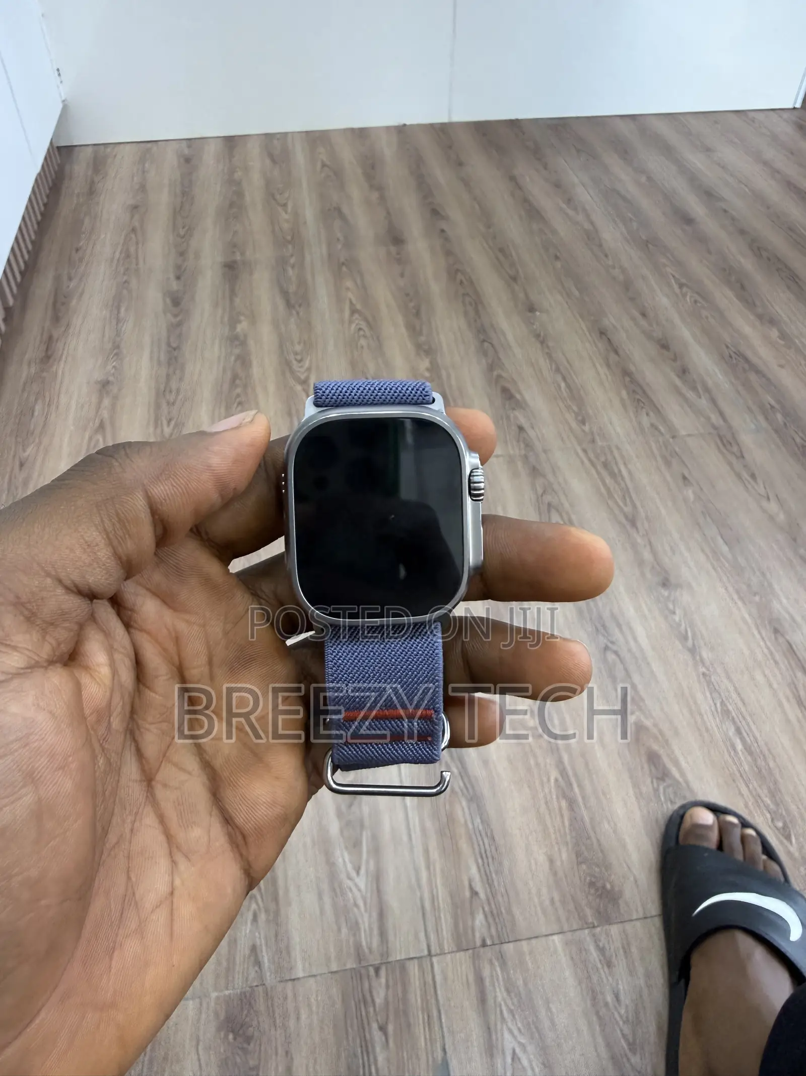 Apple Watch Ultra 2 (49MM)