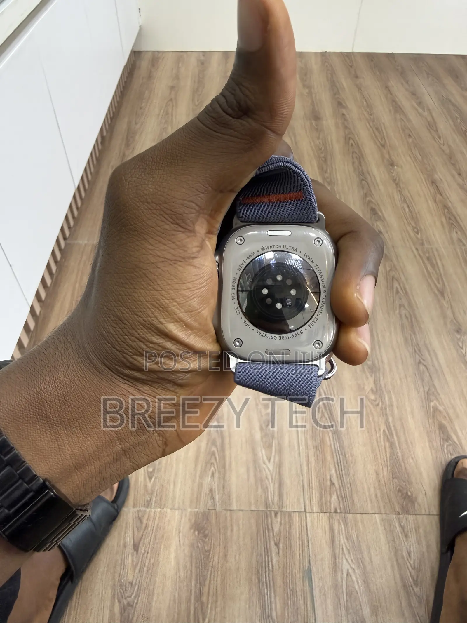 Apple Watch Ultra 2 (49MM)