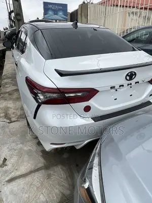 Toyota Camry 2023