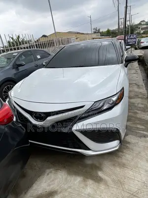 Toyota Camry 2023