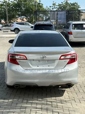 Toyota Camry 2013 Silver