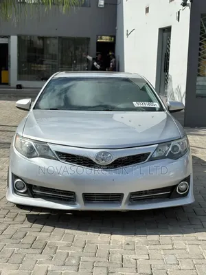 Toyota Camry 2013 Silver