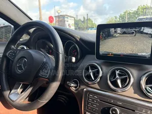 Mercedes-Benz GLA-Class 2020 Silver